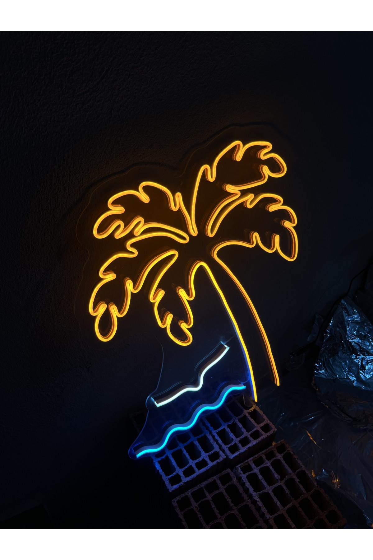 Palmiye Martı - Dekoratif Duvar Aydınlatması Neon Led Yazı Cafe Restoran 49x60 cm
