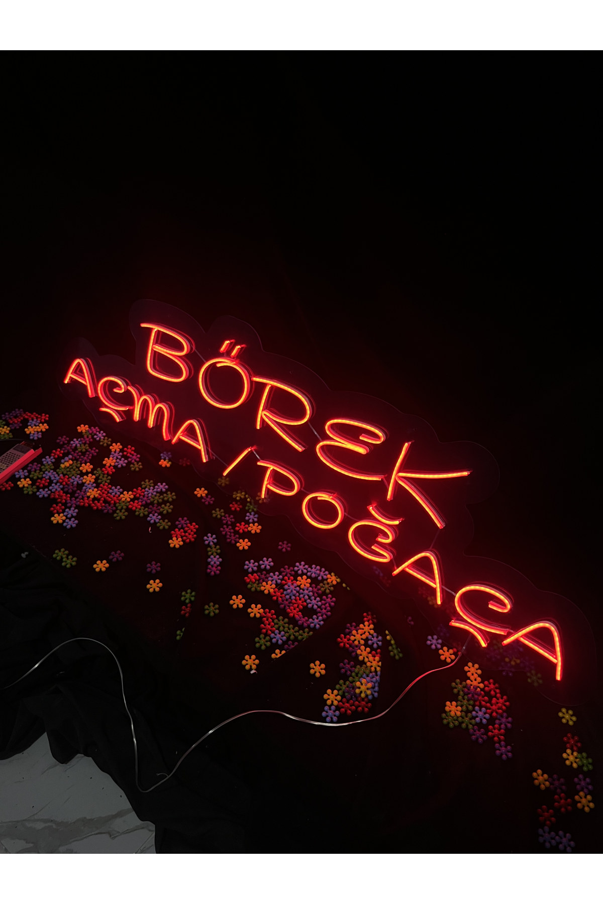 Börek Açma Poğaça - Dekoratif Duvar Aydınlatması Neon Led Yazı Fast Food Hamburger 136x41 cm