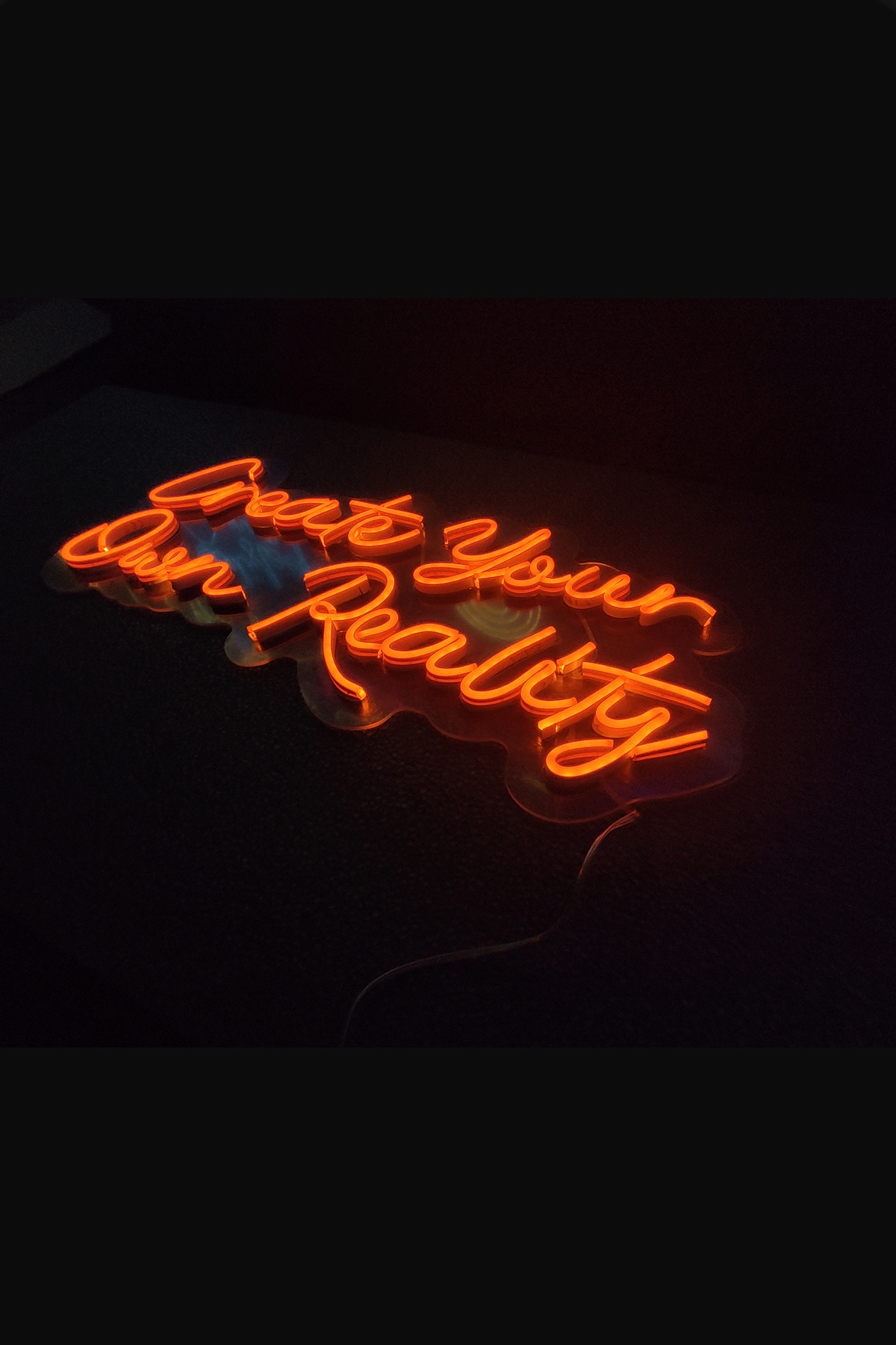 Işıklı Create Your Own Reality: Neon LED Tabela Duvar Dekorasyon Ürünü 